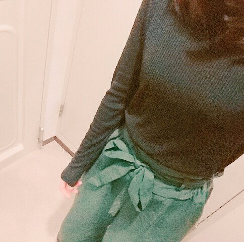 わたしの、下 着の色当てれた人にとっておきな動 画送るよー💓

プロフのどーが置いてる所からも見れるよ💛
編集してないから長いかも😅