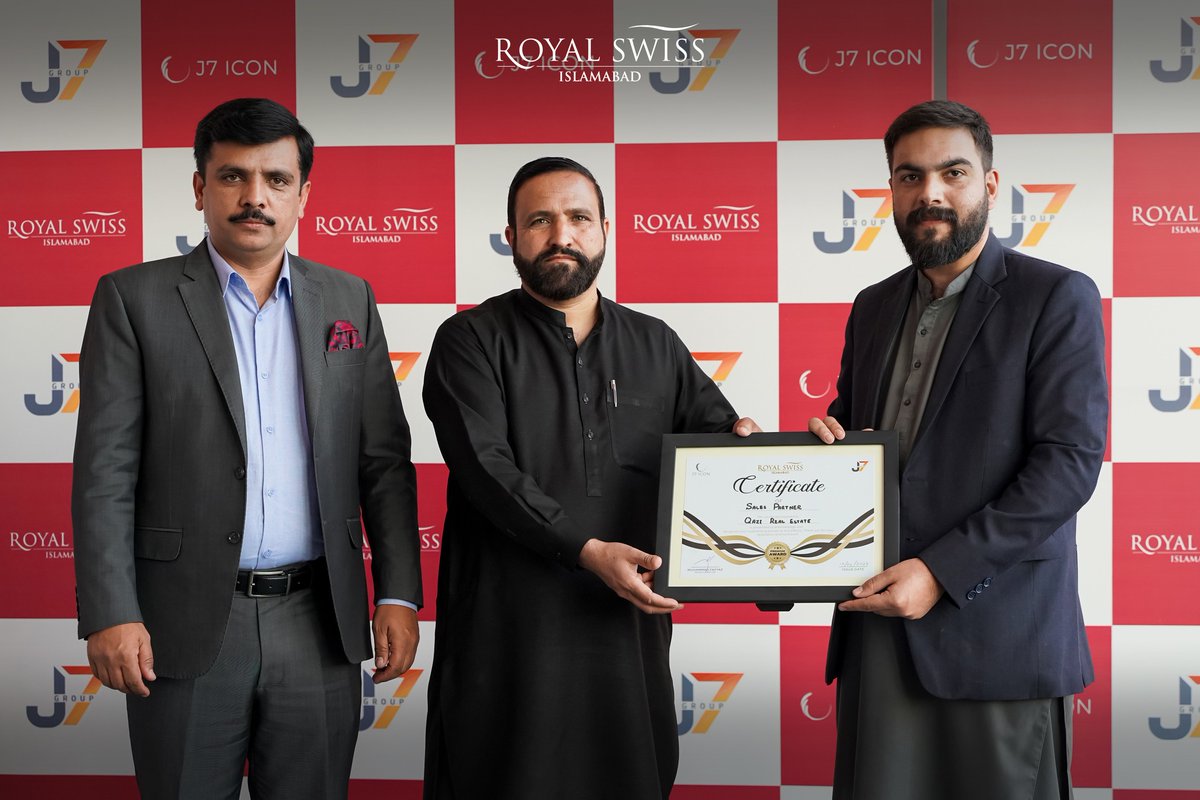 J7Group92's tweet photo. Mr. Qazi Idrees CEO Qazi Real Estate visited site office of Royal Swiss Islamabad and Signed Memorandum of Understanding (MoU) as official Sales Partnership. 

🌐 https://t.co/bI2TSnrxwm
📞 UAN: 0335 7777 527
#J7Group #Pin92 #Hotels #Invest #Luxury #Islamabad #profit #5star https://t.co/t6RA27cMVR