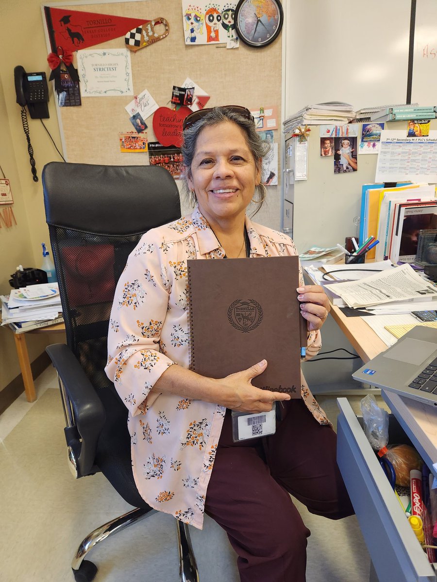 JoseLSilvaSmith's tweet image. @TornilloISD fellow teachers &amp;amp; administrators, I hope you all sign up for this giveaway! @Wipebook is an amazing company! You might be the lucky winner! Yay! ❤️👌😊 #TISDProud #Wipebook #TornilloISD