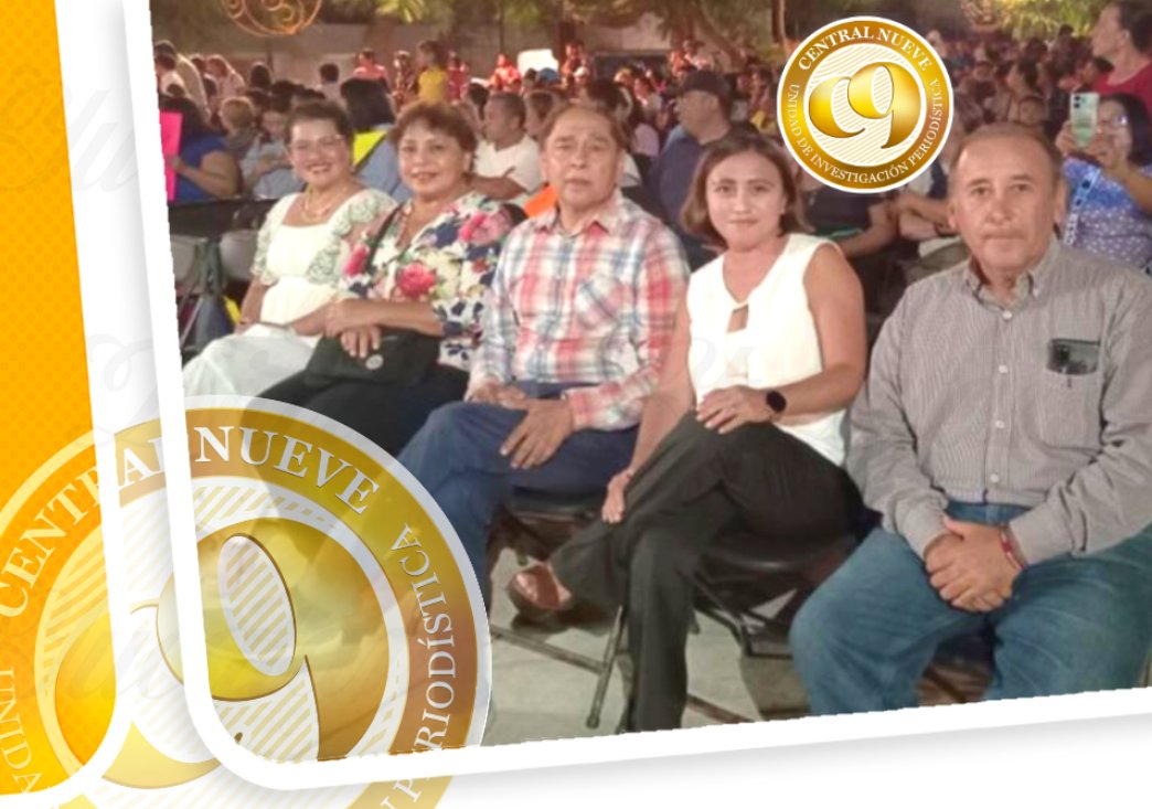 DirMegamedia's tweet photo. FALLIDO SOBORNO | “¿Cuánto quieres para te quedes callada?”, preguntan en #MorenaYucatán a inconforme aspirante (#Central9): https://t.co/T1nNH7bmEO / Se pasa al #PRI polémico diputado local morenista: https://t.co/V4pmBKw2gY #DondeEstésDY https://t.co/rkQ0wK5aiC