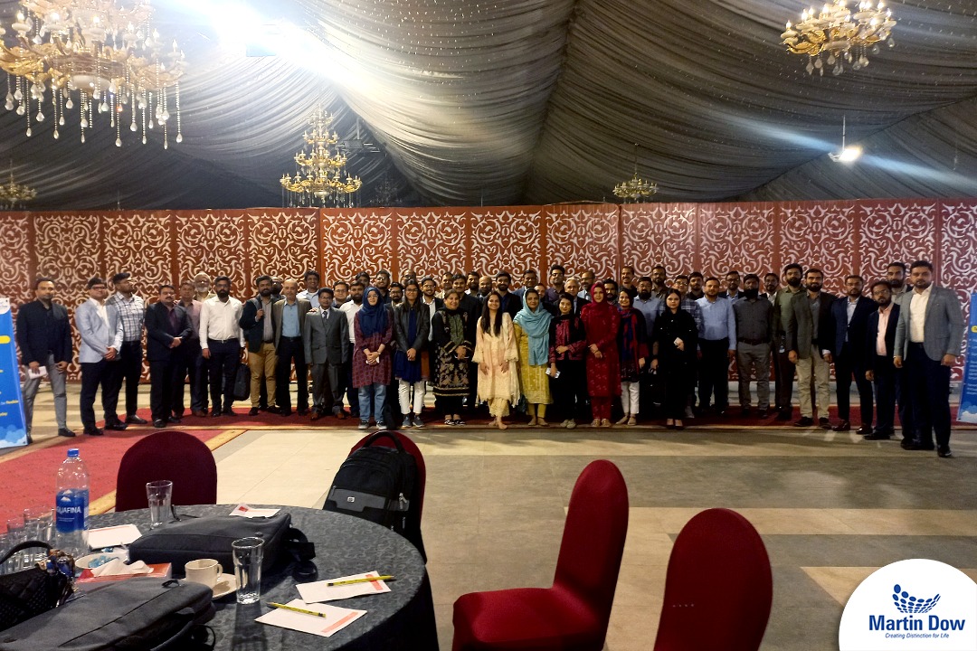MartinDowGroup_'s tweet photo. Led by top executives, the session aimed to generate key ideas for Performance Objectives FY2024, emphasizing operational excellence, financial performance, customer delight, and people development.

2/3 https://t.co/wjPDnSNsGe