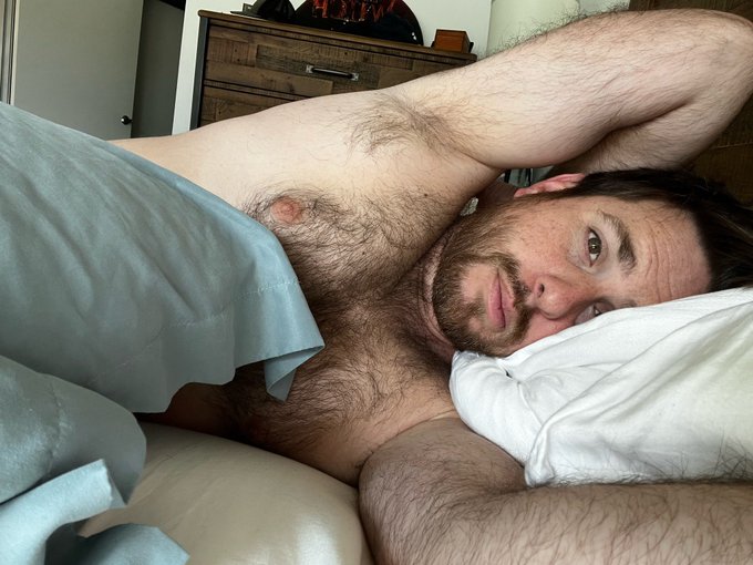 Didn&rsquo;t have a Valentine today? Subscribe and be mine💘😈   Valentines Day Promo on my pages 😉 https://t