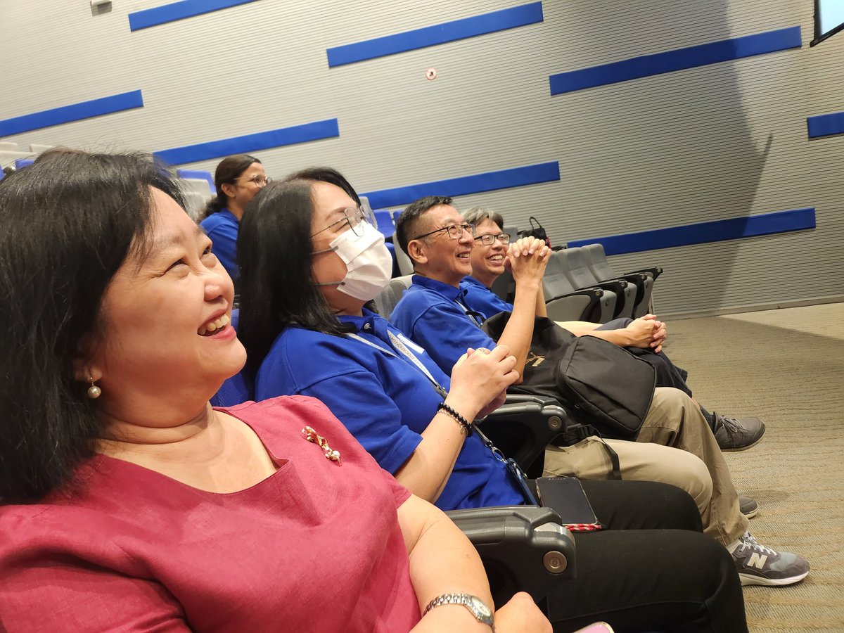 ngbenglean's tweet photo. 15.2.24 Prof Dato Elizabeth Lee welcomes the first batch of 2024 Sunway-Victoria University new students just after the CNY holidays. All fresh and excited to start their program. Welcome to the most happening campus! @victoriauninews @SunwayC 
#campuswithaconscience https://t.co/6tRT9Y9vOG