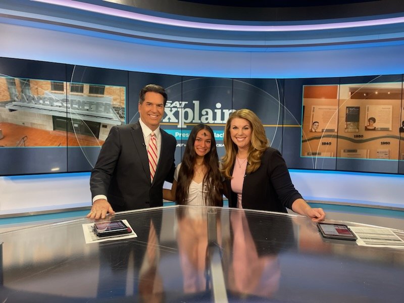 Had the amazing opportunity to shadow <a href="/MaryRomingerTV/">Mary Rominger</a> for my ISJ mentorship! Learned so much and can't wait to learn more about sports journalism <a href="/CAHS_Media/">CAHS Media</a> <a href="/NISDComArts/">CommunicationsArtsHS</a>