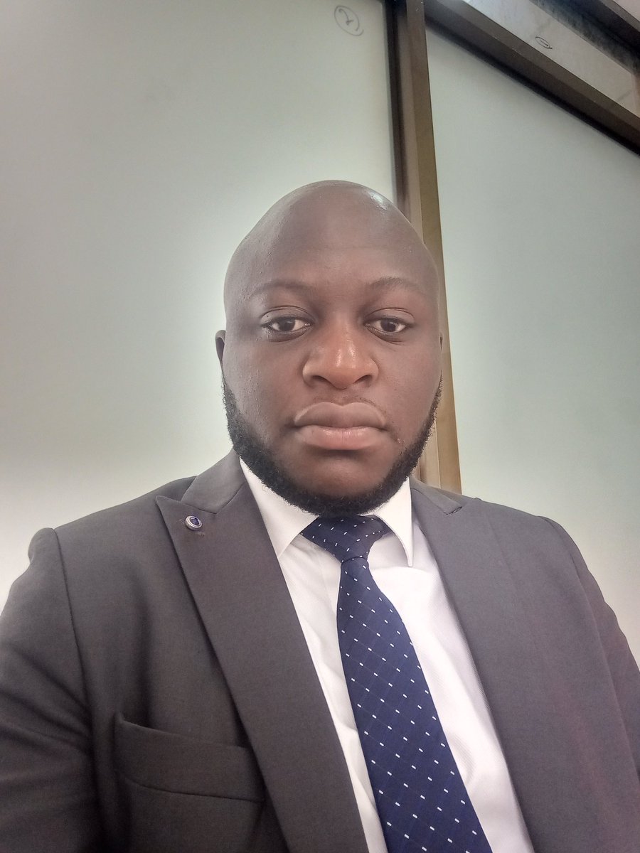 AsaniLonghe7's tweet photo. Loi 35

Maîtrisez le temps. Ne vous pressez jamais : la précipitation trahit un manque de sang-froid.

Soyez patient : chaque chose vient à son heure.

Attendez le moment : flairez l'air du temps, les tendances qui vous porteront au pouvoir ... https://t.co/WSNZ2ebHUV