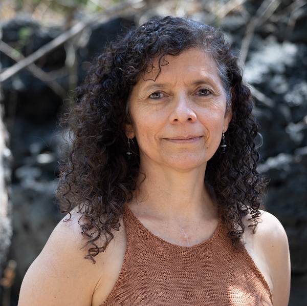 ISBE2024's tweet photo. Introducing our #ISBE2024 plenary speakers: Prof Roxana Torres (Universidad Nacional Autónoma de México). Roxana investigates mate choice, sexual signalling, parental care, senescence and associated life-history trade-offs, using mainly seabirds.

https://t.co/szE13Kap2N https://t.co/AFPjlOgiib