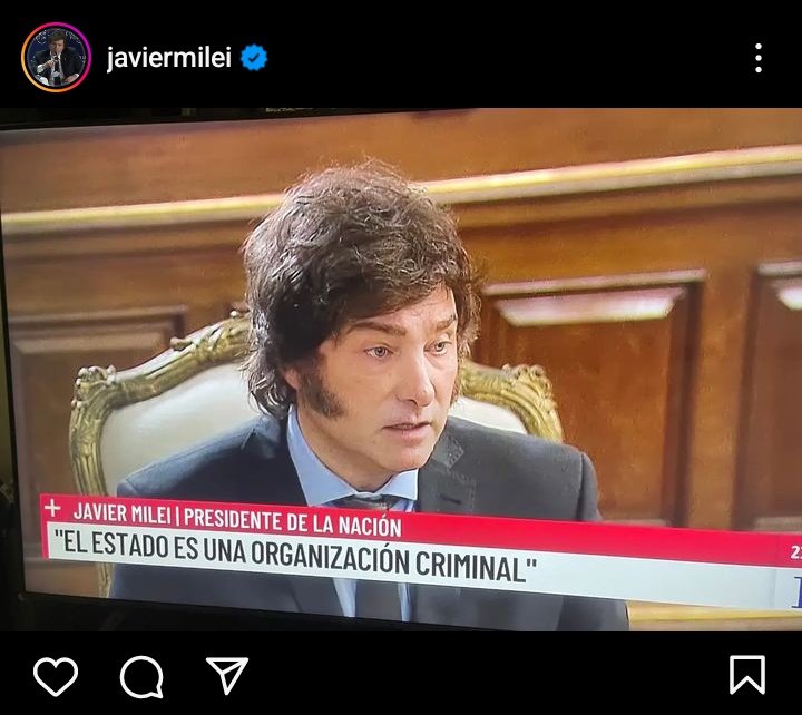 ArrepentidosLLA's tweet photo. El presidente admite orgulloso en su cuenta de Instagram que es el jefe de una supuesta organización criminal. Nunca vi algo así https://t.co/VvoWTT7Kwf