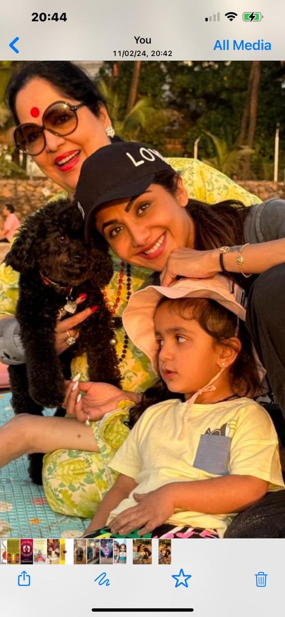 Happiest Birthday my darling SaMisha .. your 4 years today - how times flown & & you’ve grown up so amazing & adorable - u mean the world to me - luv you to the moon & back - stay loved blessed healthy & protected always my love 😍 ❤️🧿🙌💐🎂🥳 #ShilpaShetty #ShamitaShetty