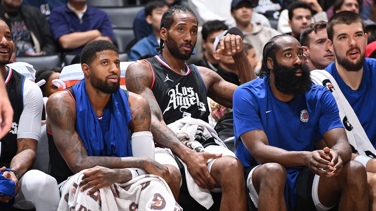 The Clippers tonight without Kawhi: James Harden - 26 pts, 8 reb, 7 ast Paul George - 24 pts, 5 ast Norman Powell - 21 pts Completed a 15 point comeback in the 4th quarter to win the game. Clippers are now 27-8 in their last 35 games 🔥