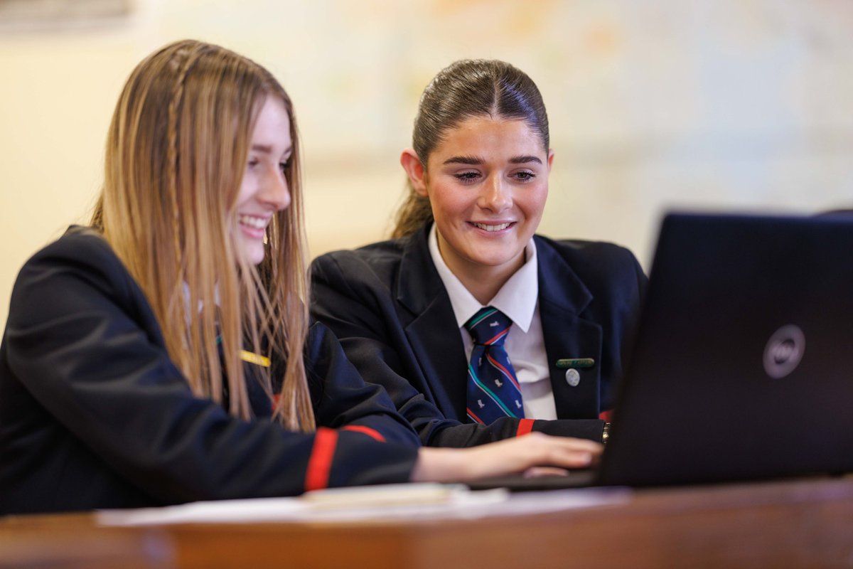 Lurgan College tweet media