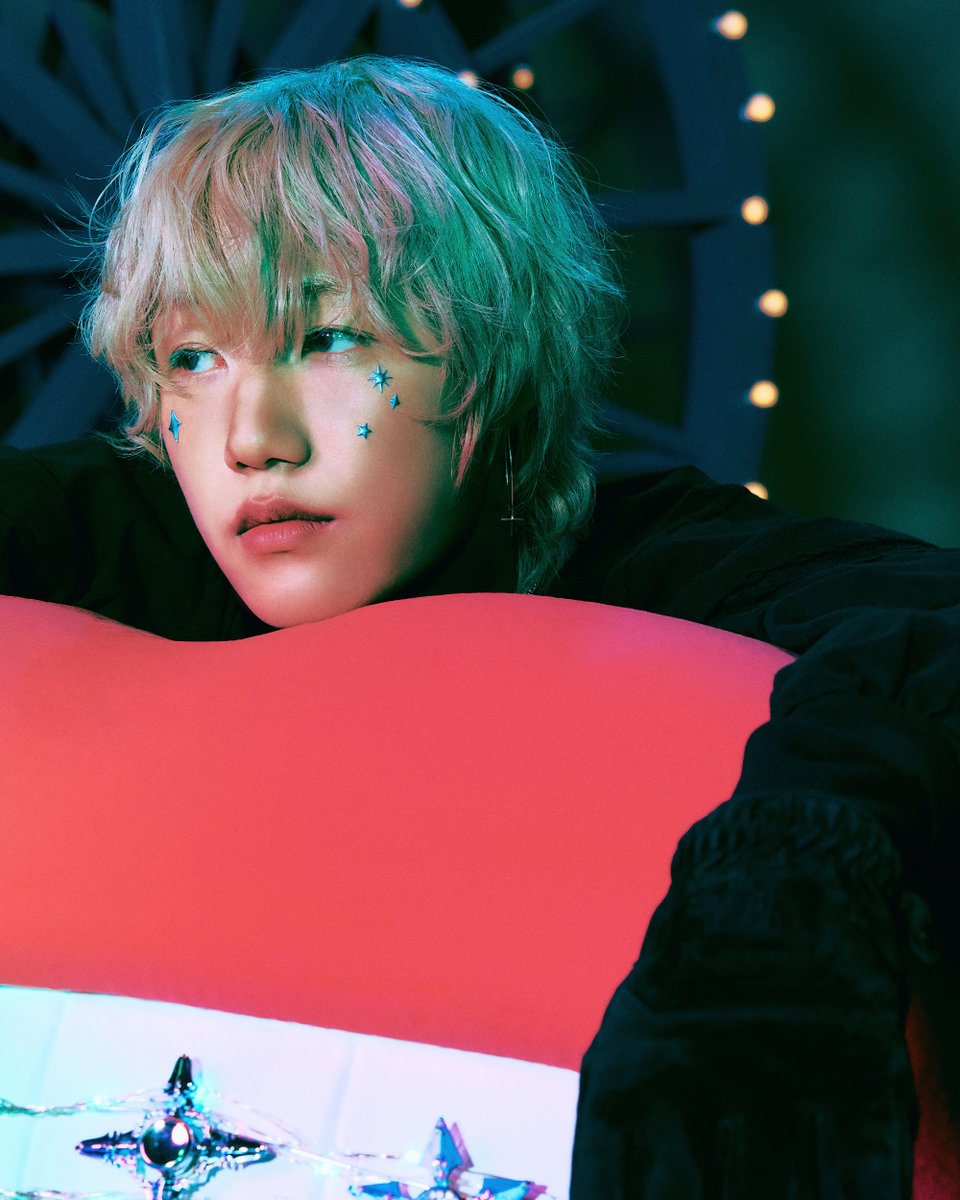 P1H_official's tweet photo. P1Harmony 1ST ALBUM
‘빛깔 (Maximum)’ IMAGE #JONGSEOB

💿P1us Edition Physical Album 2024.02.22

#P1Harmony #피원하모니 #P1H #때깔 #Killin_It https://t.co/eY88pnmDuT