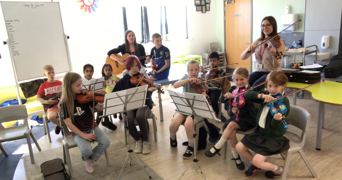 We’re really looking forward to our Folk Band performance tour this afternoon! Visiting @Canning_Street @stjosephs_ncl and of course our hosts @WestNewcAcad 🎵🎶 Watch out for more photos this afternoon!