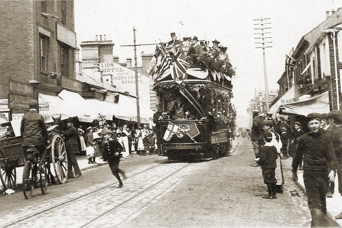 It’s wonderful to see a second series of High Street Histories being published by @HistoricEngland @lowestofthaz @thepoetrypeople. These brilliant short films bring Lowestoft’s history to life in a really engaging way. I’m looking forward to watching them when they are published