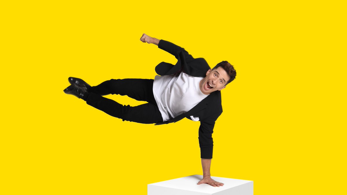 Whirlwind, FitBit-breaking comedian, presenter, actor and author Russell Kane is coming to Glasgow in 2025 with Hyperactive, a brand new show as part of the @GlasgowComedy. Tickets are on sale now! 📅 Sun 30 Mar 2025 🎟️ atgtix.co/49dA2Ap