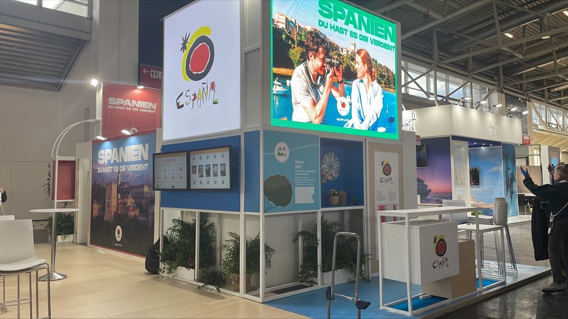 SpanienTourism's tweet photo. Besuchen Sie den Stand von @Turespana_ auf der #freeMesse in #München in Halle 4 vom 14. bis 18. Februar 2024! Nicht versäumen! 🌍 @freemuenchen #YouDeserveSpain https://t.co/hy8oBtwc5P