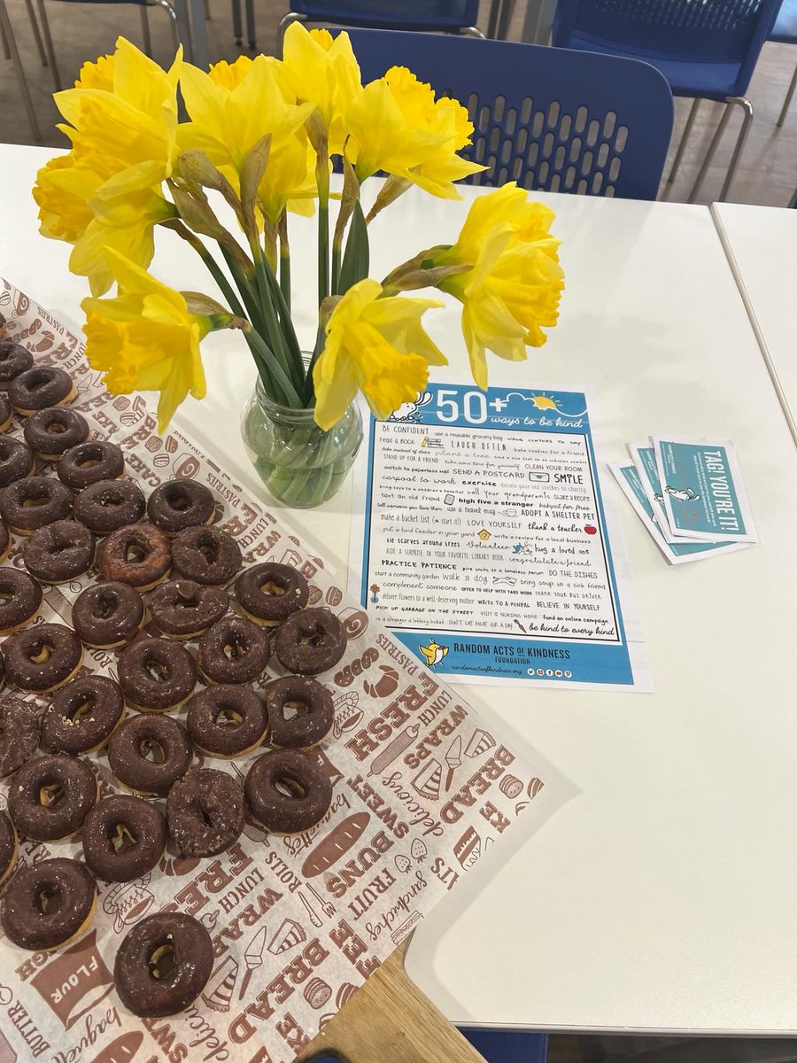 This Saturday is #RandomActsofKindnessDay! So you can help spread the kindness, there are tokens available in the Clinical School reception area and café: 🌼Take a token 👉Pass it on with your Random Act of Kindness 💬Tell us what you did on X by replying to this post!