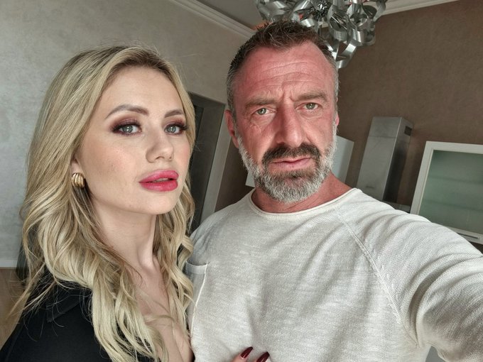 Merci beaucoup @JacquieMichelX3 @lukaprod06 @jeanbap20501281 for a 4 day shoot in Cannes #TopProduction<a class="tags" target="_blank" title="On Twitter" href="/?out=eyJ0eXAiOiJKV1QiLCJhbGciOiJIUzUxMiJ9.eyJpYXQiOjE3MjE2NzUxMzEsImlzcyI6InR3cG9ybnN0YXJzLmNvbSIsIm5iZiI6MTcyMTY3NTEzMSwiZXhwIjoxNzUzMjExMTMxLCJyZWRpcmVjdF91cmwiOiJodHRwczovL3R3aXR0ZXIuY29tL0phY3F1aWVNaWNoZWxYMyJ9.VZZNFJVXNg4vrfLLXfFG8AzfD84x_VvJFlKD56xYScEGvBusIm60NFPpKCqgAoQh2vNLtd2x-hLex4BNyNXYWA">@JacquieMichelX3</a><a class="tags" target="_blank" title="On Twitter" href="/?out=eyJ0eXAiOiJKV1QiLCJhbGciOiJIUzUxMiJ9.eyJpYXQiOjE3MjE2NzUxMzEsImlzcyI6InR3cG9ybnN0YXJzLmNvbSIsIm5iZiI6MTcyMTY3NTEzMSwiZXhwIjoxNzUzMjExMTMxLCJyZWRpcmVjdF91cmwiOiJodHRwczovL3R3aXR0ZXIuY29tL2x1a2Fwcm9kMDYifQ.Agwc5O2Oag5XPEm3ygbMx3lakeB0ruBqstuq2siyB7S1IktmrPHnrZaliTjJvP5WlcYa1CF2ATmnYo5jzDxRMA">@lukaprod06</a><a class="tags" target="_blank" title="On Twitter" href="/?out=eyJ0eXAiOiJKV1QiLCJhbGciOiJIUzUxMiJ9.eyJpYXQiOjE3MjE2NzUxMzEsImlzcyI6InR3cG9ybnN0YXJzLmNvbSIsIm5iZiI6MTcyMTY3NTEzMSwiZXhwIjoxNzUzMjExMTMxLCJyZWRpcmVjdF91cmwiOiJodHRwczovL3R3aXR0ZXIuY29tL2plYW5iYXAyMDUwMTI4MSJ9.rgY1jjrAFQ_PB9KmAc2rVQFseyJLa0oRXZn0bg3VCzswZ0jfZ5_ghIc4I5ujdHhbhKyqAJvFLoSwJbyy2zqQag">@jeanbap20501281</a><a href="/tag/topproduction"class="tags"><span>#topproduction</span></a>