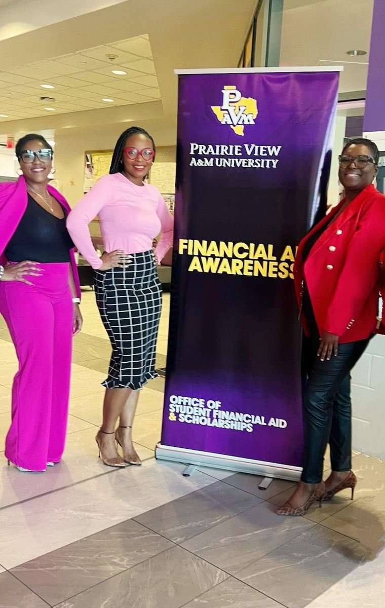 PVFinancialAid's tweet photo. Know What You Owe Guessing Game and Scholarship Submission Day! https://t.co/l1APRAFC7R