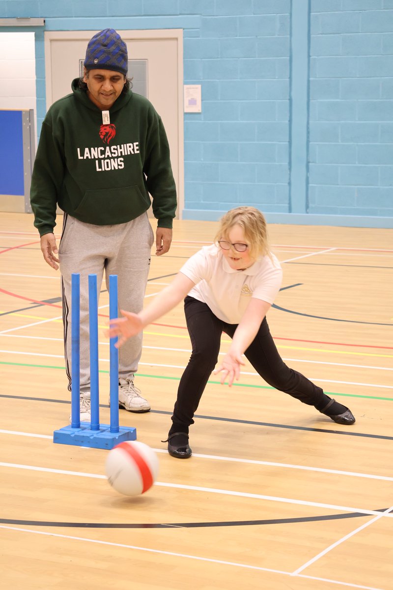 Pupils from AMCS took part in a fantastic VI cricket session with @lancslionsvicc coaches, Saif and Amjad! Pupils from both phases enjoyed playing cricket and look forward to the next session in March.