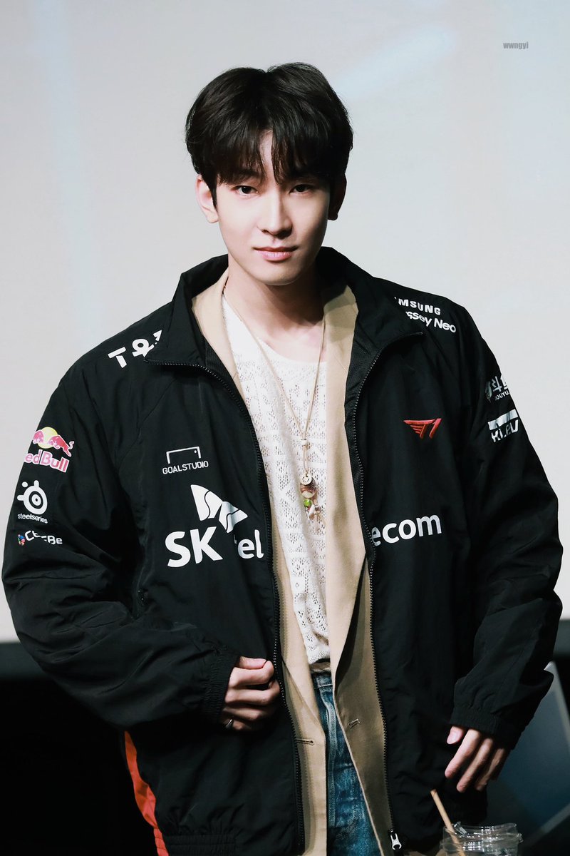 oreo with wonwoo tweet media