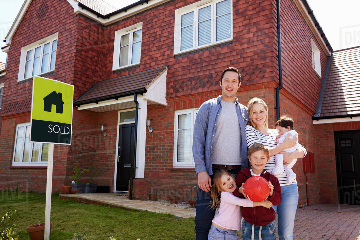 We provide local help with all your conveyancing needs when buying or selling property and land. Our team of dedicated legal professionals with 70 years of accumulated experience are here to help.  Visit our website for more information 👇 nicholsonportnell.com/portfolio-item………… #hexham