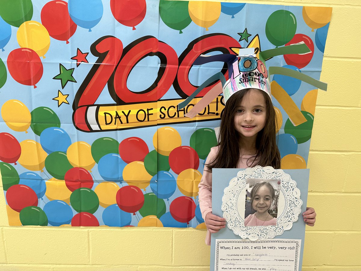 mrs_pre's tweet photo. Using AI in Pre-K is so fun! For the 100th Day of School, we used technology to help age us into the future! The kids loved it!! @OquenockWI #wiproud https://t.co/flMam8Mb5G