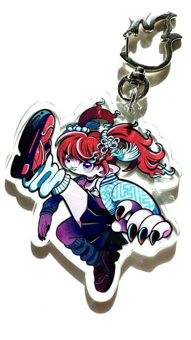 【明日販売開始】下北沢のアパレルショップ「MSSD」にて恒例「クソフェス」が2/16・17・18に開催それに合わせて横田紗礼デザインの新しい服の販売がスタートっ新作グッズのアクキーも置かせていただく予定ですクソフェス詳細はInstagram見てね! 