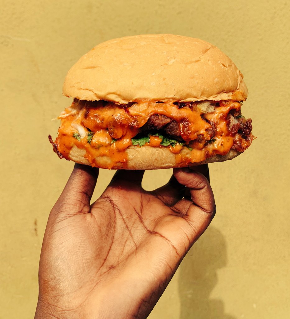 MaymounahMogaji's tweet photo. This is a long shot but I want to sell 10 of this at the rate of #7,000 only on Saturday. Consider this sale as taste test so every buyer will be sent a feedback form to complete. 

Location is Lagos mainland.

Twitter, do your thing😇

#newbusiness #ComingSoon #SMEsupport https://t.co/E4u4UCP7Le