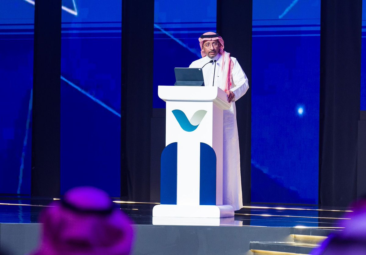 بندر إبراهيم الخريف Bandar Alkhorayef (@balkhorayef) on Twitter photo كرّمنا رواد المحتوى المحلي خلال النسخة الثانية من جائزة <a href="/LC_Award/">جائزة المحتوى المحلي</a>، ونشكر جميع المشاركين على جهودهم في تطوير هذا القطاع الحيوي، ونأمل أن يُشكل هذا التكريم حافزًا لكافة القطاعات؛ لتبني مفهوم وثقافة المحتوى المحلي في عملها لأهميته في تحقيق التنمية المستدامة والازدهار الاقتصادي. كرّمنا رواد المحتوى المحلي خلال النسخة الثانية من جائزة <a href="/LC_Award/">جائزة المحتوى المحلي</a>، ونشكر جميع المشاركين على جهودهم في تطوير هذا القطاع الحيوي، ونأمل أن يُشكل هذا التكريم حافزًا لكافة القطاعات؛ لتبني مفهوم وثقافة المحتوى المحلي في عملها لأهميته في تحقيق التنمية المستدامة والازدهار الاقتصادي.