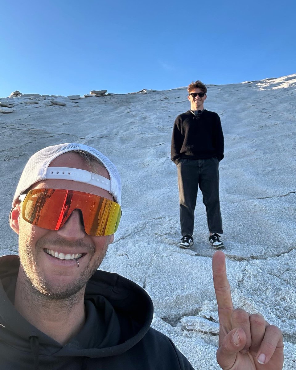 ben_beholz's tweet photo. What an insane shooting this has been so far. Every time I travel the world with Jan Schröder, I feel how much I love the process of creating unique movies. Once again, I can’t wait to share with you what we’ve done. But first, we have to go the extra mile today #surfwithben https://t.co/ZjAzpXew0E
