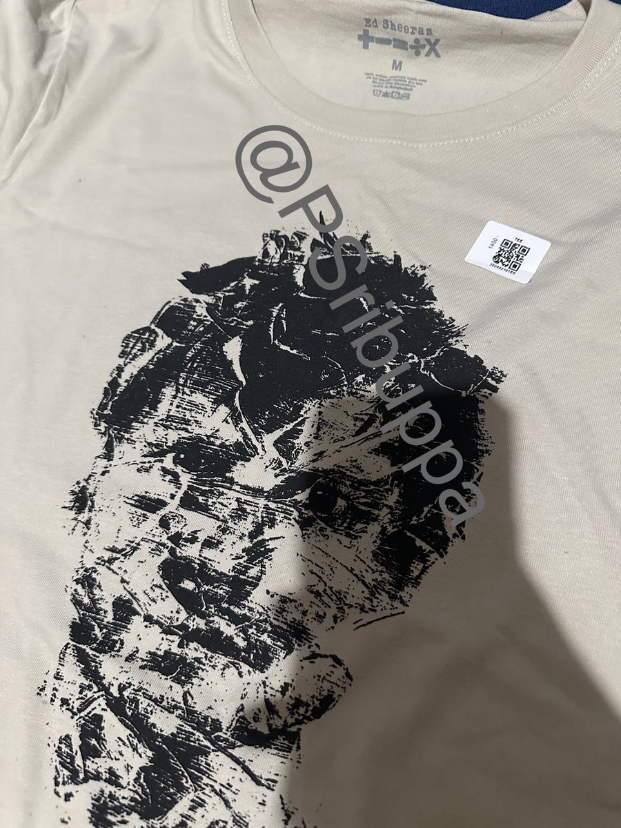 PSribuppa's tweet photo. ส่งต่อเสื้อ Ed sheeran 2 ตัว M, XL ซื้อหน้าคอนฯจะใส่เอง แต่ลองใส่แล้วไม่พอดี เลยซื้อตัวใหม่ อยากส่งต่อให้เพื่อนๆ ที่ชอบ Ed /อยากเก็บ ขอส่งต่อราคาเดิม 1,450 
สะดวกนัดรับ aspire rama4/กรมศุลฯ(ส่ง+100) Line:poontasr
#EdSheeran #EdSheeranBKK #MathematicsTour #themathematicstourbkk https://t.co/0QY7wqoanF