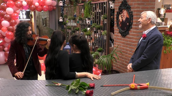 GECAtv's tweet photo. El especial San Valentín de #FirstDatesEnT5 reúne a 1.324.000 espectadores y firma un 9,9% de cuota.
🔝 La emisión más vista en @telecincoes
📺 3.154.000 espectadores únicos.
#Audiencias https://t.co/ezoLoRpOuD