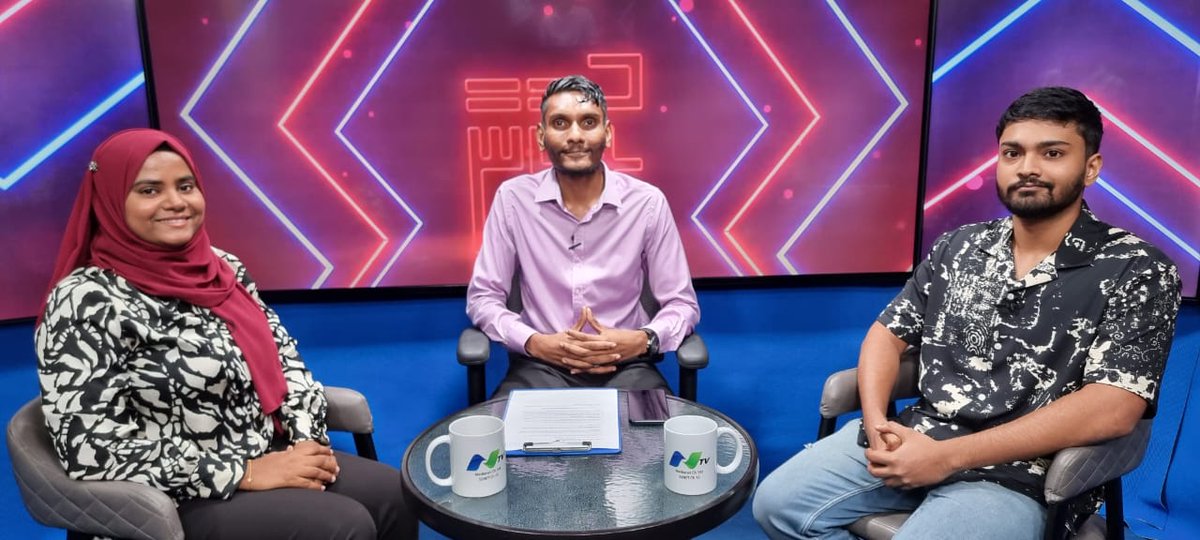 Zuvaanaa Ep 10: Hunaif and Shamaa (Care for Paws)

On today's shoot we discussed the rising stray cat population and government initiatives to tackle the issue. Along w the tireless work done by these youths via Care for Paws. 
Stay tuned <a href="/NTVMaldives/">NTV</a>