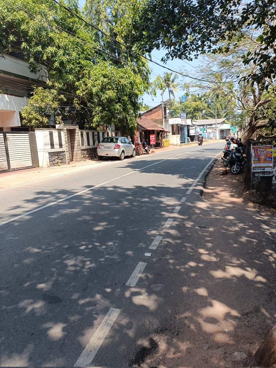 SailashRajan's tweet photo. NH183 starting from Kollam needs to be widened to 4 lane @nitin_gadkari @NHAI_Official @NKPremachandran https://t.co/VTchzVg8vP