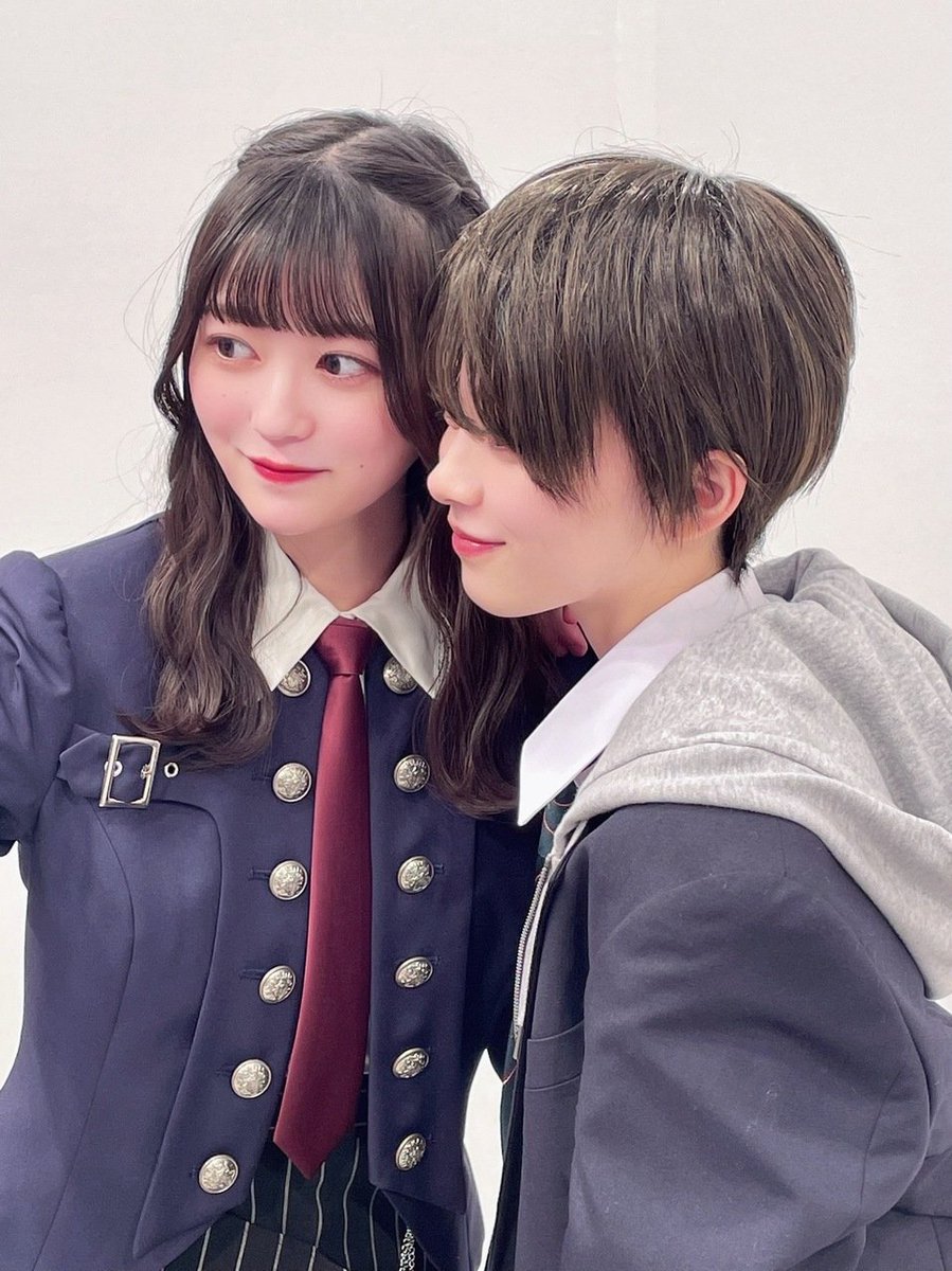 「มุมข้างโมริตะคุงแบบนี้คือ บิโชเน็งสุดๆ ห」|アイスさん🍦◢มัมหมีพี่โฮโนะ🧸กับน้องริโกะ🐶のイラスト