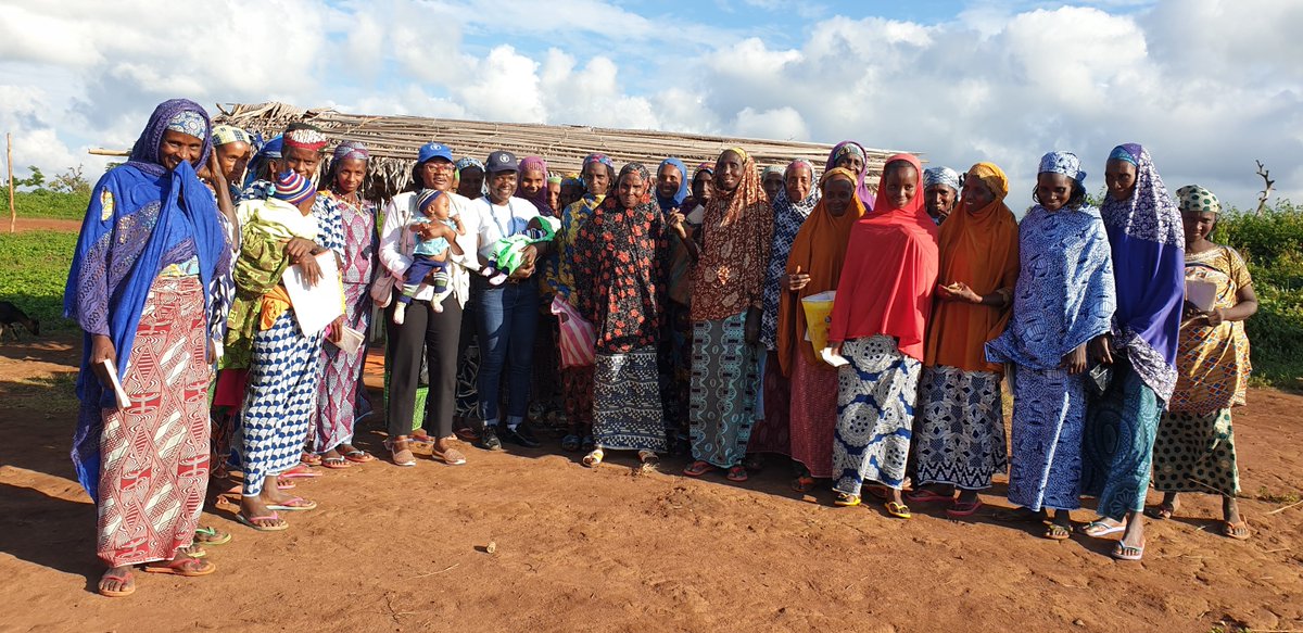 #Cameroon🇨🇲

Profiling and prioritization for the most in need in the East!

<a href="/WFP/">World Food Programme</a> , <a href="/MinaderCm/">minadercm</a> &amp; <a href="/SAILD_ONG/">SAILD</a> collaborate to support both the local community and CAR 🇨🇫 refugees.

The community-focused strategy assesses the needs of 6⃣8⃣7⃣5⃣5⃣beneficiaries.

#PULCCA
#FoodSecurity