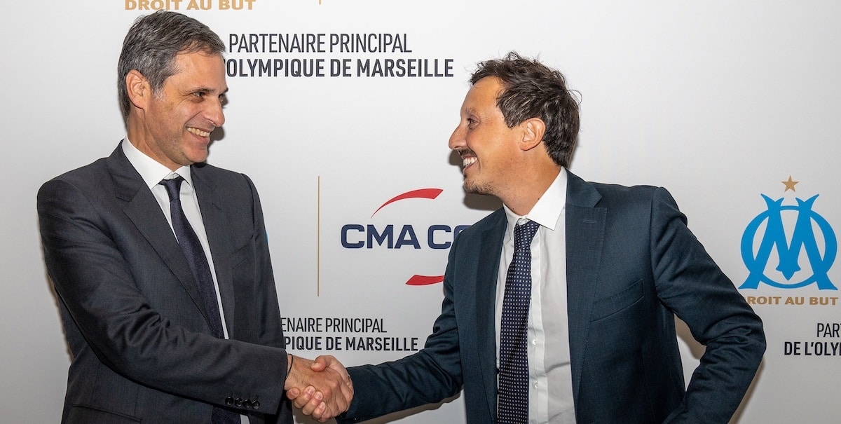 Be_OM13's tweet photo. 🚨 Après avoir racheté La PROVENCE.

Rodolphe Saadé (dirigeant du groupe CMA CGM) envisagerait de racheter l’Olympique de Marseille 🇫🇷

Après avoir obtenu le sponsoring maillot pour deux saisons. 

#TeamOM | #VenteOM 

🗞️ @Forbes &amp; @LaMinuteOM_ https://t.co/0doJwQu9dN