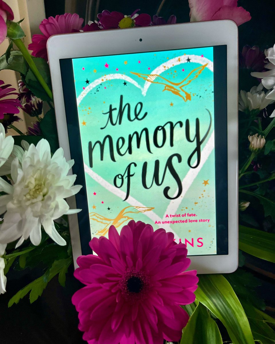 Happy publication day @AtkinsDani !! What a beauty this is !! #NewRelease #thememoryofus 

instagram.com/p/C3XGOcbIRFm/…