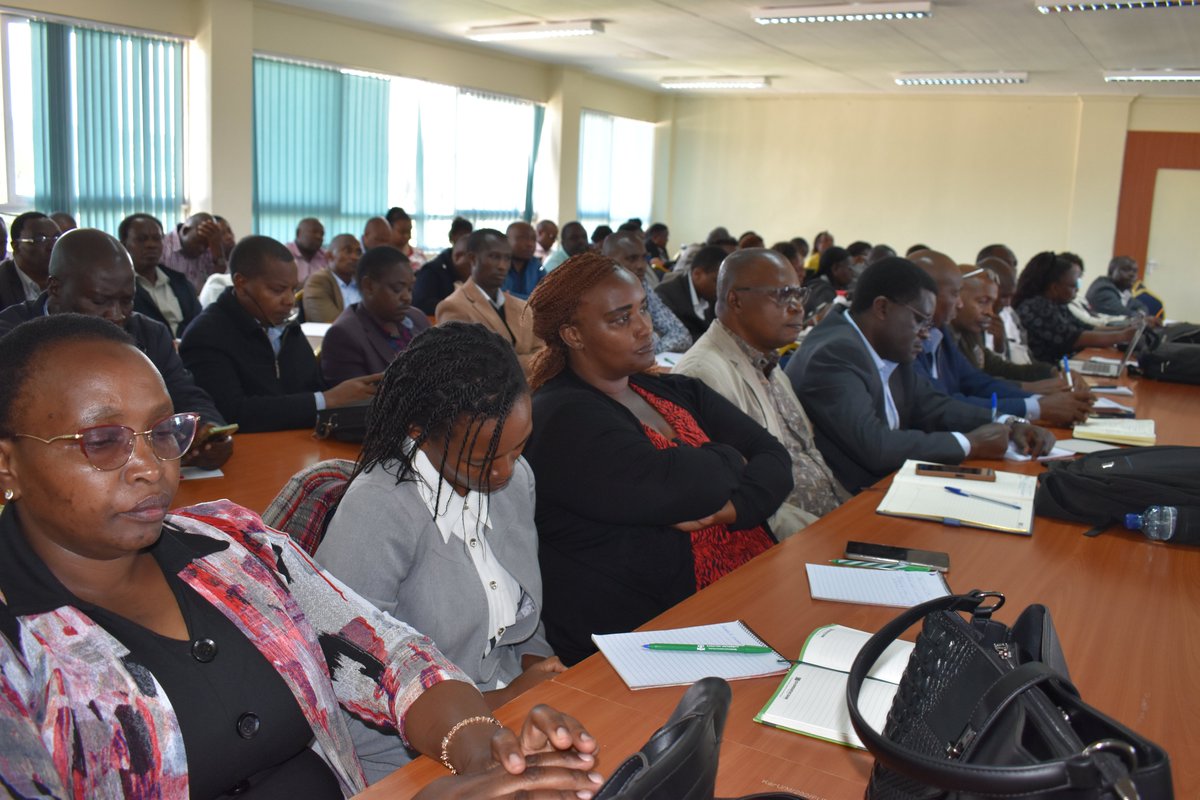 KaratinaUniv's tweet photo. Happening now!!! Research to Commercialization training at Karatina University in collaboration with @Victoriaventures @kipikenya #inspiringinnovation
#karatinauniversity #researchtocommercialization https://t.co/eVnocNTny2