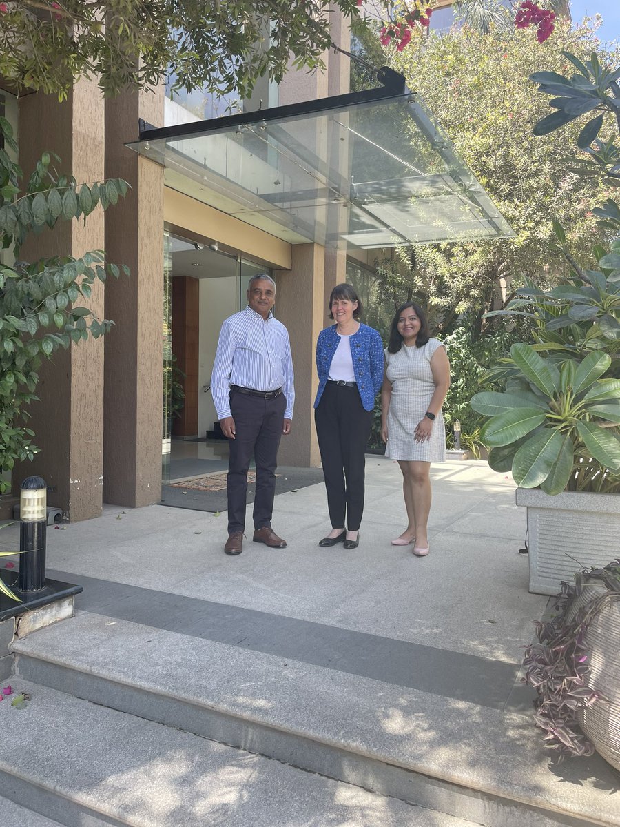 Had an insightful meeting with Mr. Prakash Kariabettan, Director, <a href="/AnthemBio/">Anthem Biosciences</a> Excited for future collaborations with such a a promising company in the #Lifesciences industry. 
@Jennifer Daubeny <a href="/TradeTeamIndia/">TCS in India</a> <a href="/TCS_SDC/">Trade Commissioner Service</a> #Canada #India 🇨🇦🇮🇳