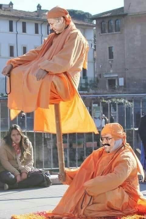 nimrauae's tweet photo. #لاہور پی پی 165 سے ایم پی اے احمر بھٹی کو SHO تھانہ ٹاؤن شپ بھاری نفری کے ہمراہ گرفتار کرکے کے لے گیا ہے۔
پشپا کو وزیراعلٰی بنانے کے لئے غیر جمہوری بدمعاشی جاری۔
#PP165 https://t.co/YfXLqyaDOe