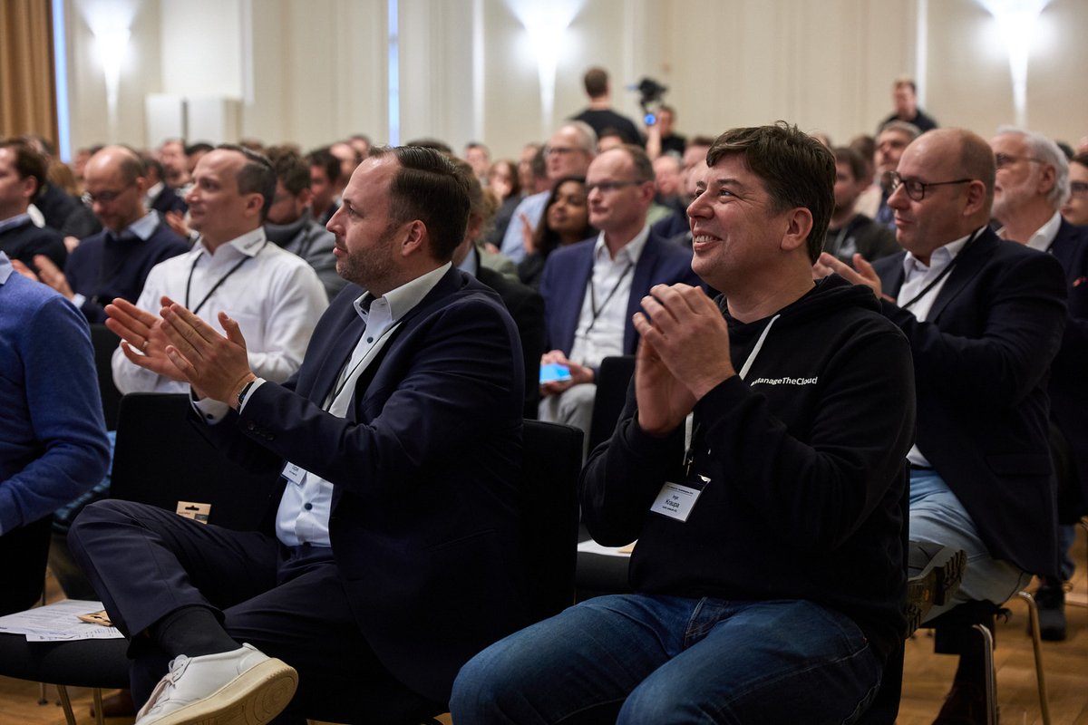 noris network AG tweet media