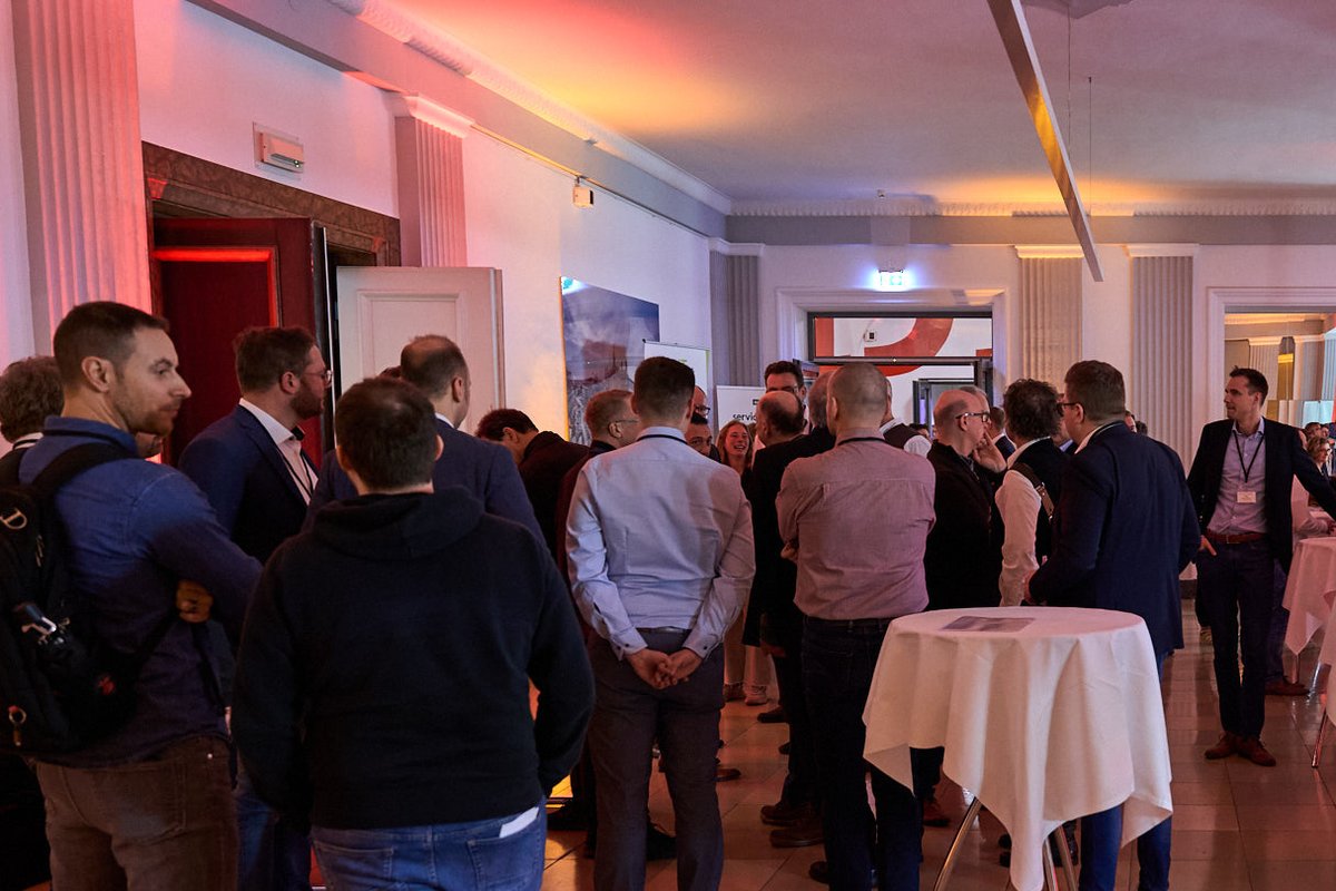 noris network AG tweet media