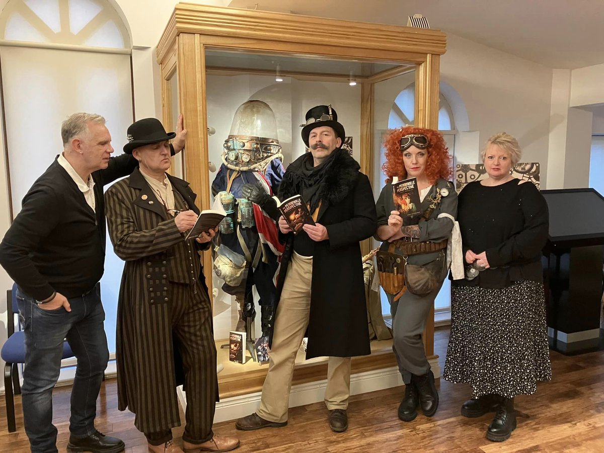 rrrants's tweet photo. four very different sides of our trip to Whitby. The wonderful @WSWHubcap Thank you to Andy Dolan for all the hard work that goes behind the scenes of this incredibly well oiled machine! #whitbysteampunkweekend #theperiwinkleperspective https://t.co/XMMDNWIuaF