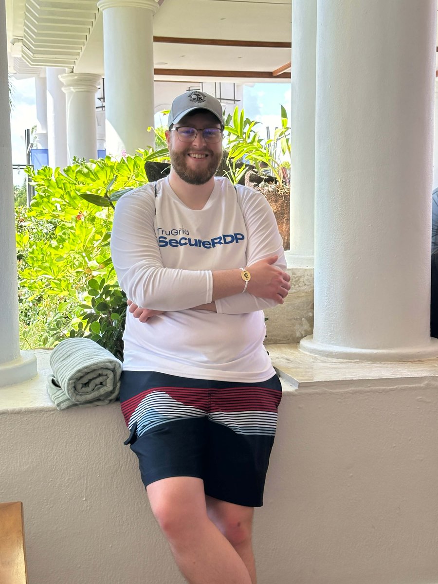 TruGridApp's tweet photo. Lots of MSPs rocking TruGrid SecureRDP shirts at NerdioCon 2024
#TruGrid #SecureRDP #NerdioCon2024 @GetNerdio https://t.co/57gAbi020m