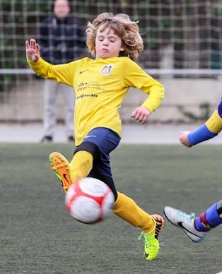 UE Castelldefels (@uecastelldefels) on Twitter photo #PlanterUEC | 🟡🔵
✅ En recents dates, dos jugadors castelldefelencs i que van començar a jugar a futbol a la <a href="/uecastelldefels/">UE Castelldefels</a>, defensant la nostra samarreta un bon grapat de temporades (7 i 6 respectivament), han estat incorporats per planters professionals #PlanterUEC | 🟡🔵
✅ En recents dates, dos jugadors castelldefelencs i que van començar a jugar a futbol a la <a href="/uecastelldefels/">UE Castelldefels</a>, defensant la nostra samarreta un bon grapat de temporades (7 i 6 respectivament), han estat incorporats per planters professionals