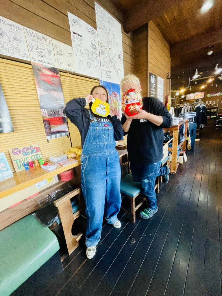 Llamame_ASK13's tweet photo. 行きたかったもぅ1つの場所へ
「UNDISCOVERDE」サン🙌🏽
原サンいたーーーー( ≖͈́ ·̫̮ ≖͈̀ )
(*˙ノ(˙꒫˙*)元気になって良かった…
欲しかった物もGET(´≖ωー` )✨️
お話し&📸してくださり
ありがとうございました🙏🏽🙇🏻♀️
#uTEE
#サードベア(´・(エ)・`)💛 https://t.co/0jeGFn6PmH