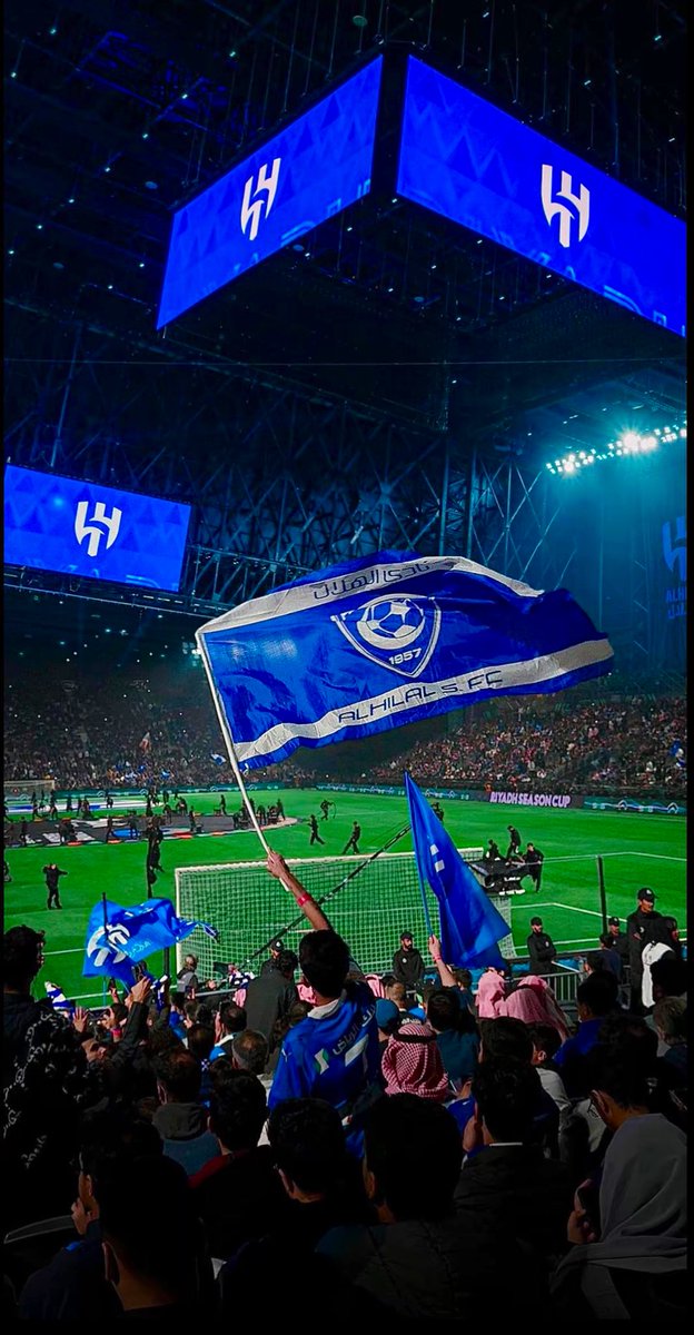 bared123's tweet photo. اليوم يوم التلاقي. ..💙🤍

 #الهلال_ساباهان https://t.co/Jpx5BJkg1j