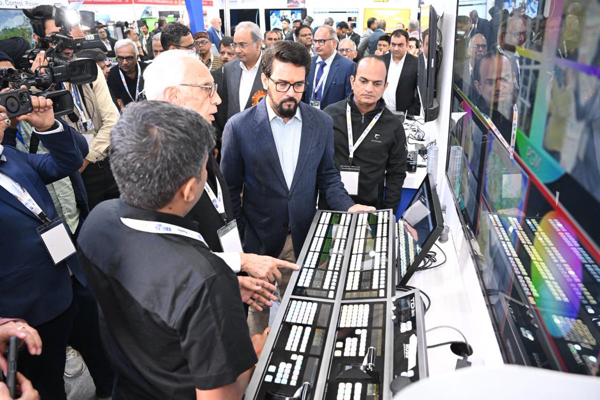 ianuragthakur's tweet photo. Delighted to be at the inauguration of the Broadcast Engineering Society (BES), Expo 2024: Evolving Media Ecosystem: Innovative, Impressive & Sustainable Broadcasting.

It has been a harmonious symphony reverberating with the accomplishments of the past and the promise of a bright future. Through innovation, immersion and sustainability practices, we're set to reshape the media landscape with active participation from all stakeholders.

BES has been at the forefront of technological advancement and innovation in the field of broadcast engineering. Through the expo, for the last two decades, it has provided a platform for the exchange of ideas. 

In the progress from the black and white screens of Doordarshan to the HD and now 4K digital transition, Prasar Bharati has played a pivotal role. The @MIB_India has been a steadfast guardian of the broadcasting industry, steering it through winds of change.

I congratulate BES for their journey so far and extend my best wishes to them to meet the challenges ahead and chart a path of future towards innovation, self-reliance and sustainability.