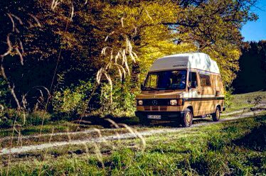 automotorcope's tweet photo. #MercedesBenz celebra el 40 Aniversario del #MarcoPolo #autocaravana
Desde 1984, basado en la furgoneta #BremerTransporter y después con la #ClaseV La #MercedesMarcoPolo pionera de las #camper #Vito #ClaseV #Citan #ClaseT y el futuro #VANEA #motor #coches #Aniversario https://t.co/R2ihDvvzEE